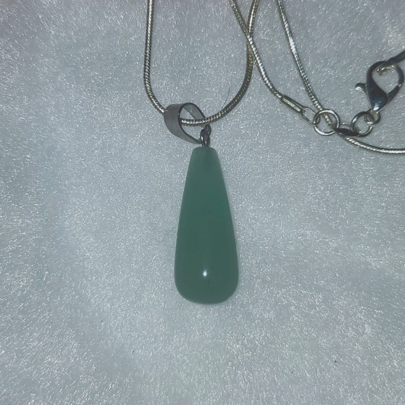 Boho hippie Natural Jade Sterling Silver 16” Necklace - Picture 1 of 4